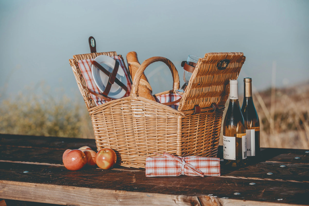 Piccadilly picnic Basket for 2