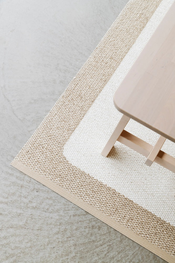 Pappelina, Ilda Beige/ Vanilla Reversible Rug 2.25'' x 4 ft