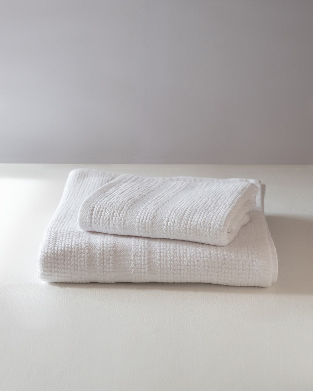 Mungo Certified Organic Hand Towel White Olivewild 
