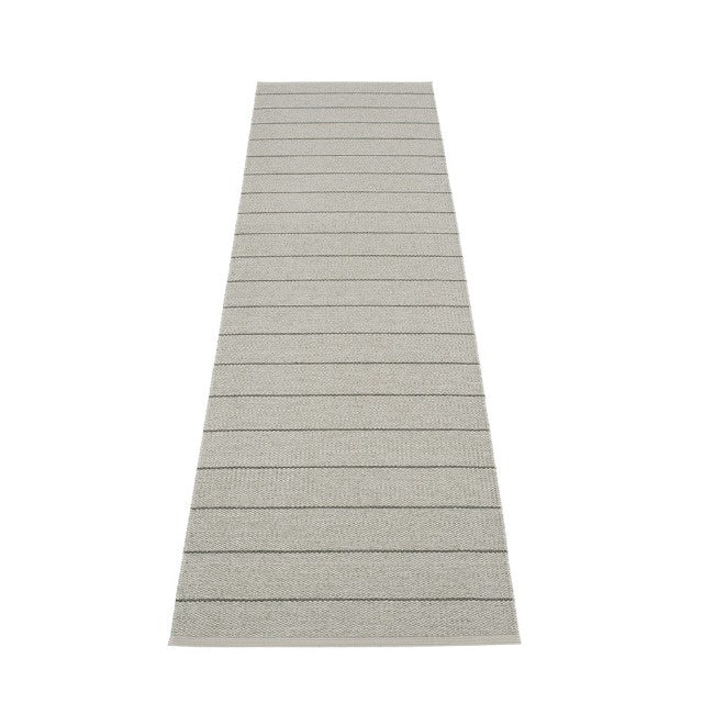 Pappelina Belle Concrete  2 1/4 x 61/2 ft