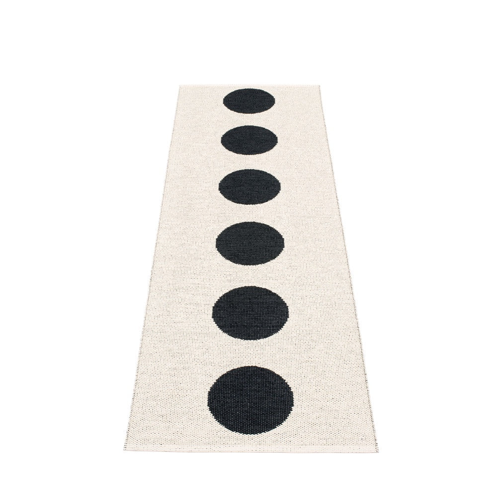 Pappelina Vera Black 7.5ft