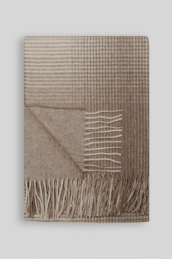 Pinery Throw Taupe in Alpaca and Wool