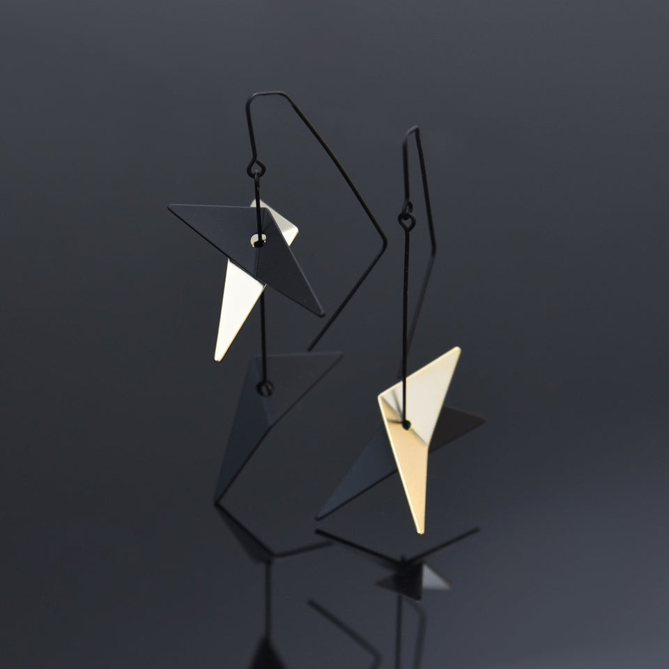 Vince Black and Satin Gold Dangling Earring