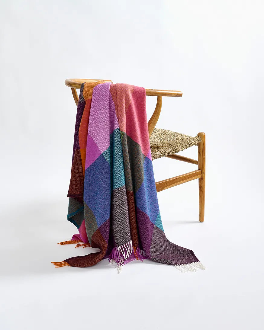 Hellfire 100% Lambswool Throw