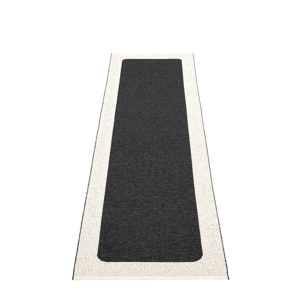 Ilda Black Vanilla Reversible 2.25'' ft  x 4 Pappelina Rug